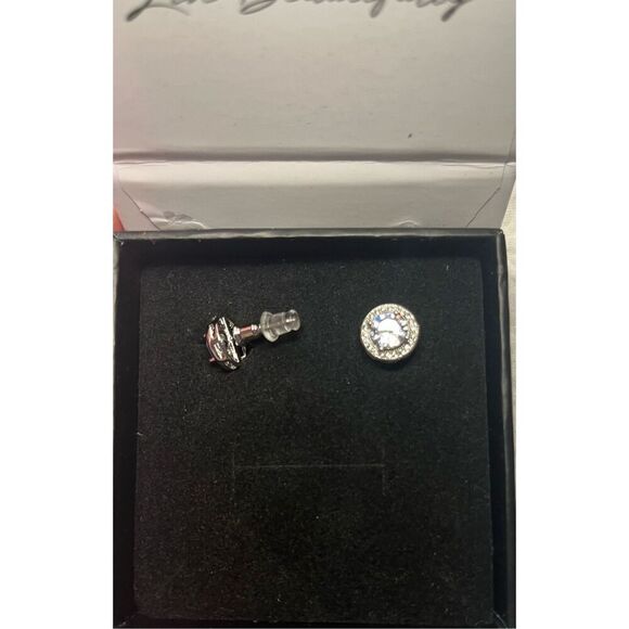 New Cate & Chloe Ariel 18k White Gold Plated Halo Stud Crystal Earrings - Picture 3 of 7